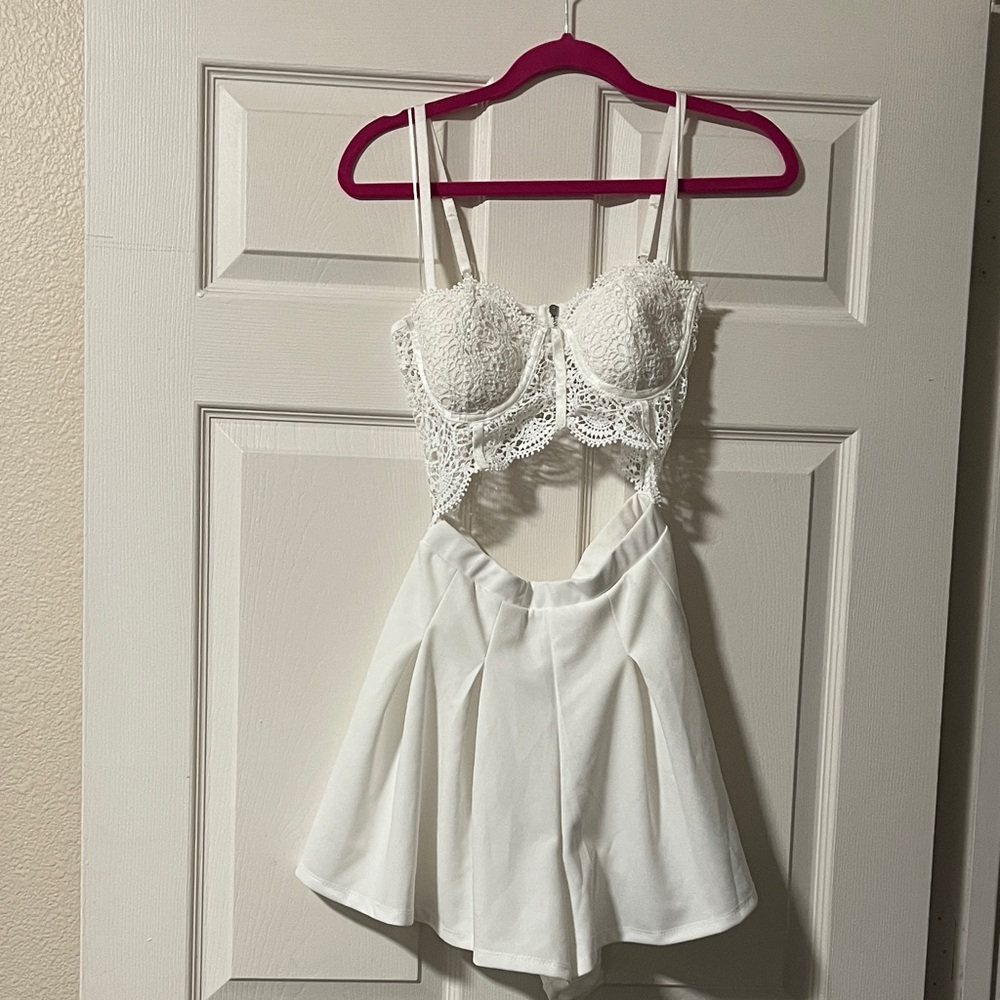 Elegant White Lace Bralette with inside shorts